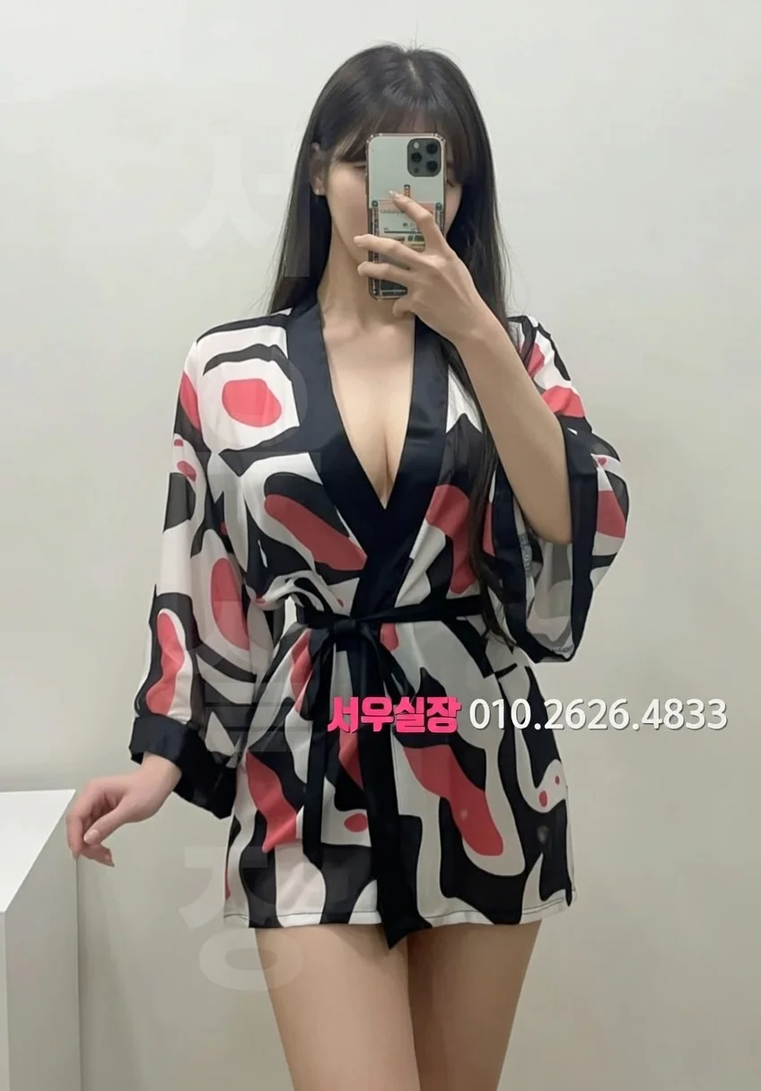 송도 노래방 프리미엄 라인업 4번 프로필